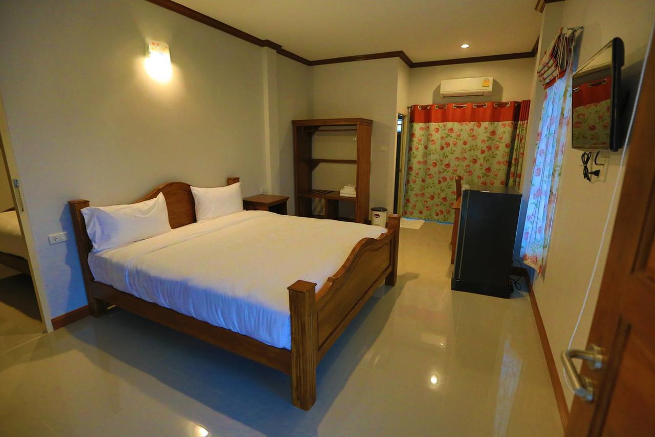 Suksopha Resort Prachuap Khiri Khan Luaran gambar
