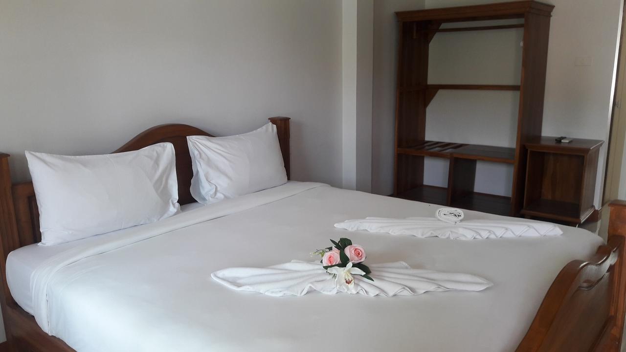 Suksopha Resort Prachuap Khiri Khan Luaran gambar